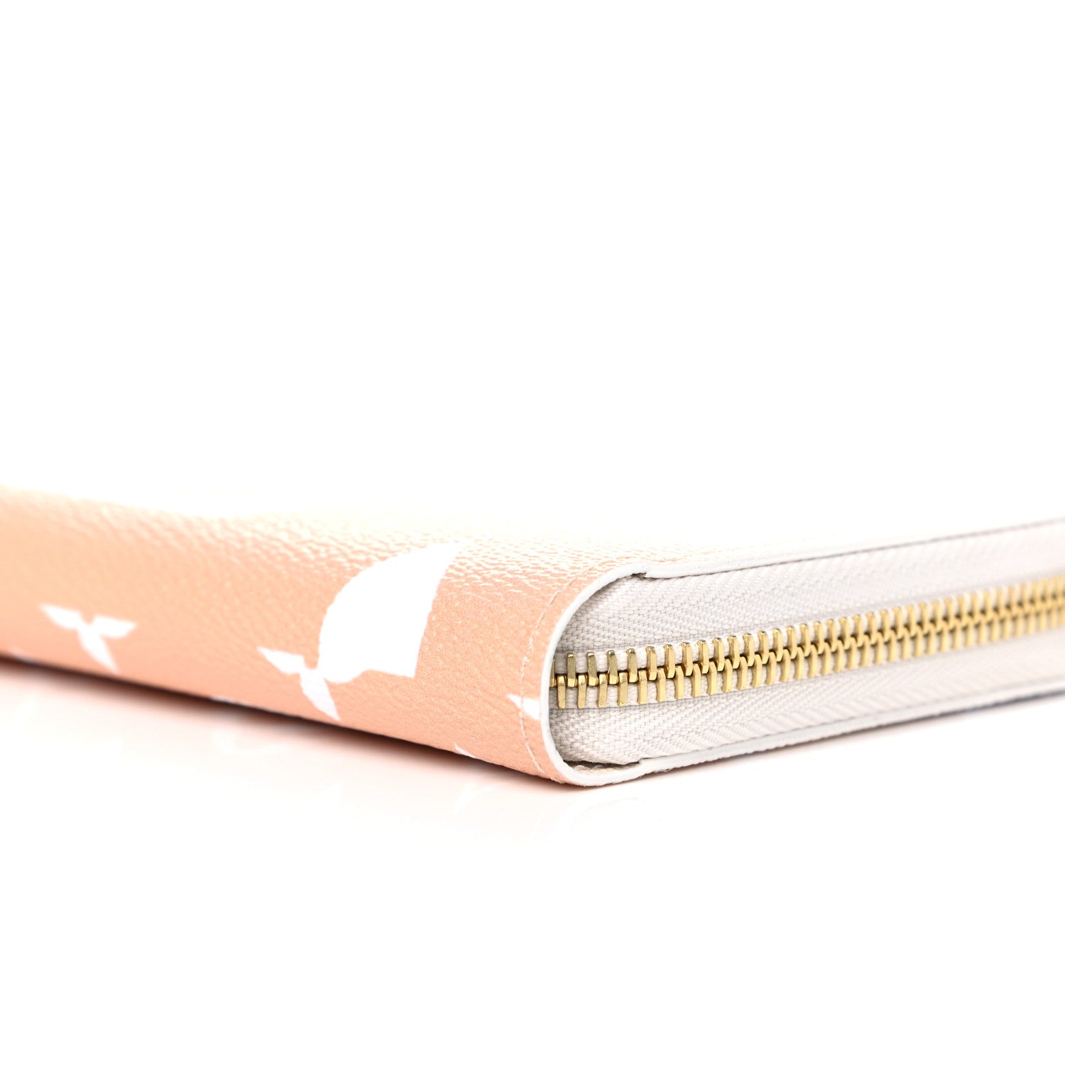 Louis Vuitton Monogram Giant By The Pool Zippy Wallet Brume 9 of 10