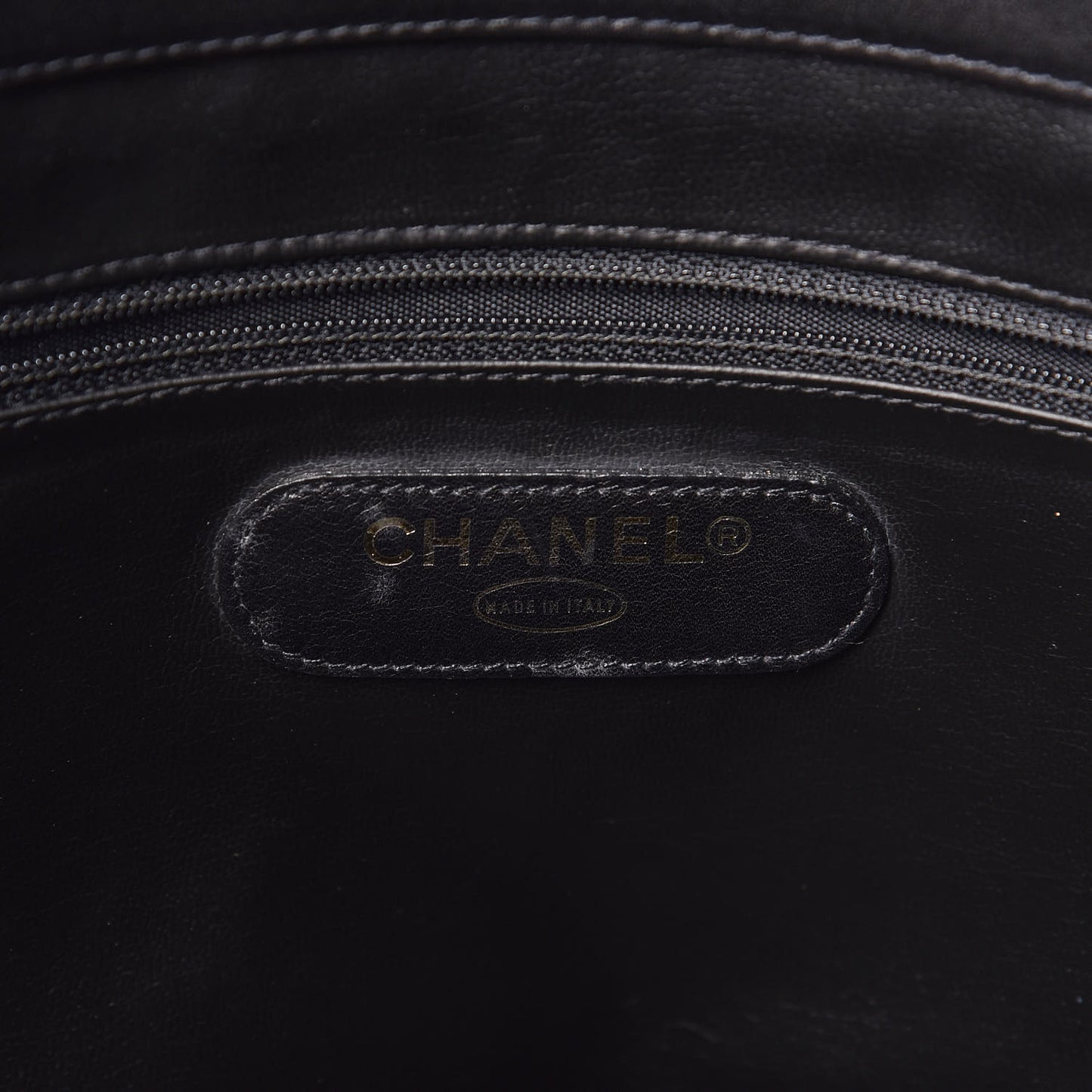 Calfskin Stitched XL Weekender Black