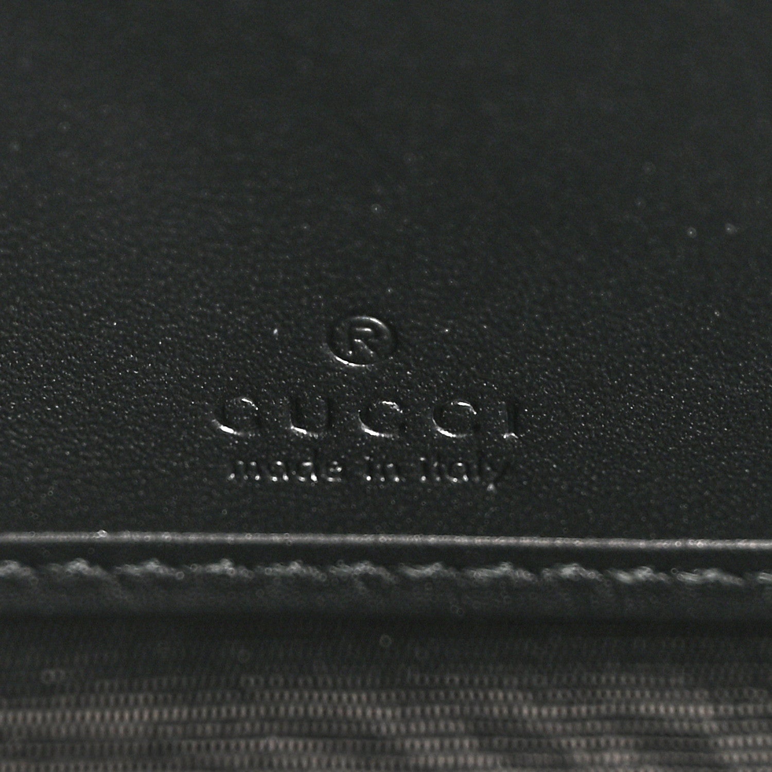 Gucci GG Supreme Monogram Bees Zip Around Wallet 6 of 10