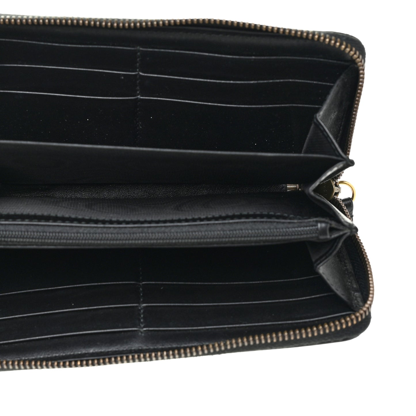 Calfskin Matelasse GG Marmont Zip Around Wallet Black