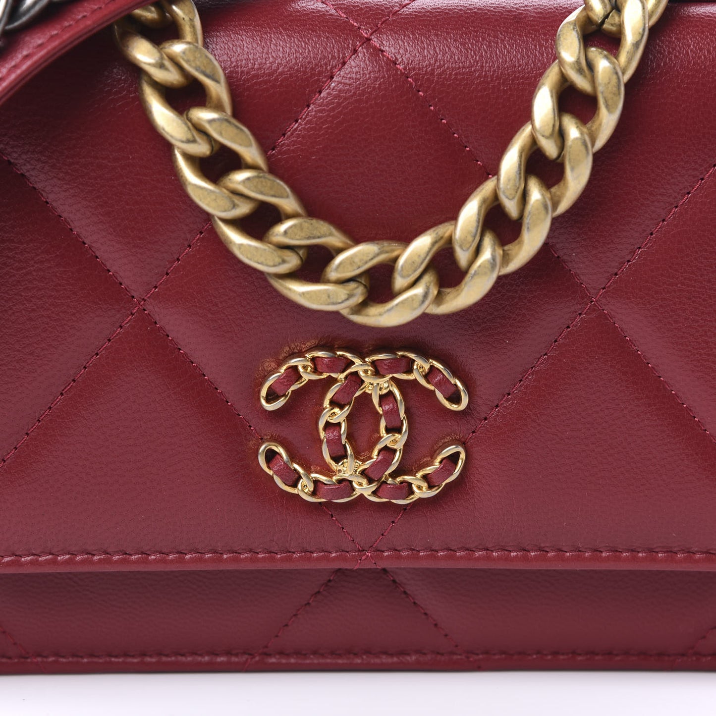 Shiny Goatskin Quilted Chanel 19 Wallet On Chain WOC Red