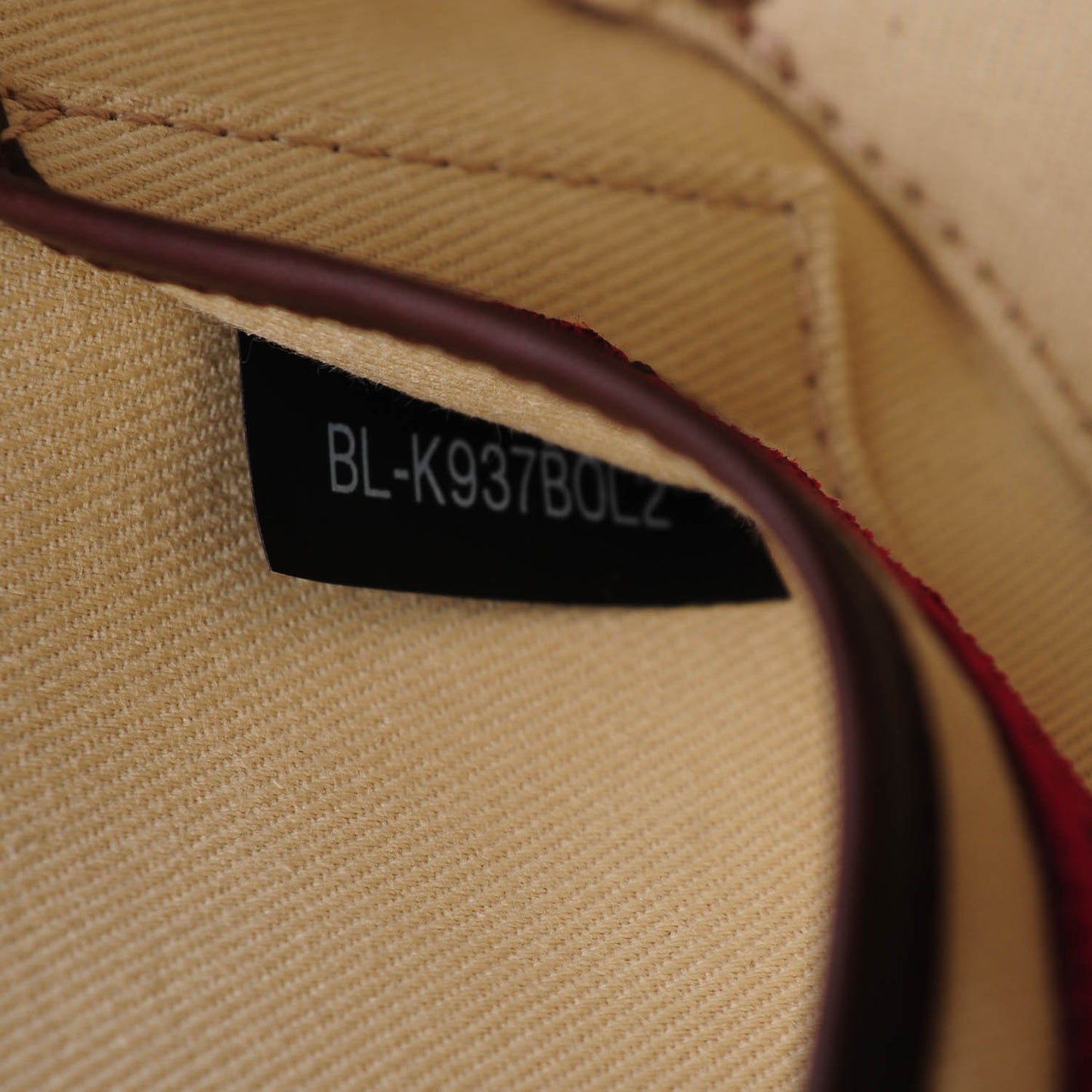Vitello Small Rockstud Flap Saddle Bag Cacao