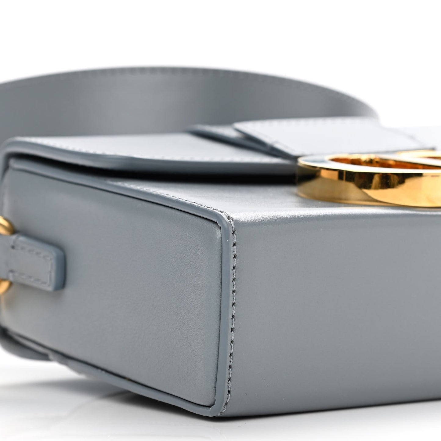 Box Calfskin 30 Montaigne Box Bag Gray