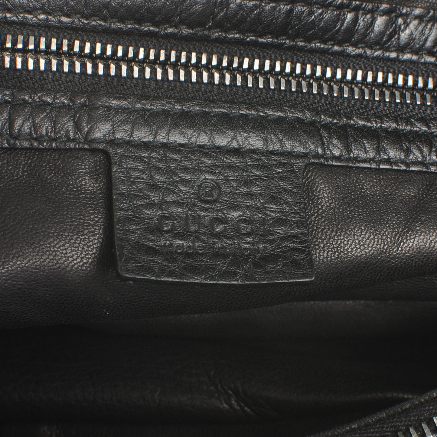 Leather Icon Bit Medium Shoulder Bag Black