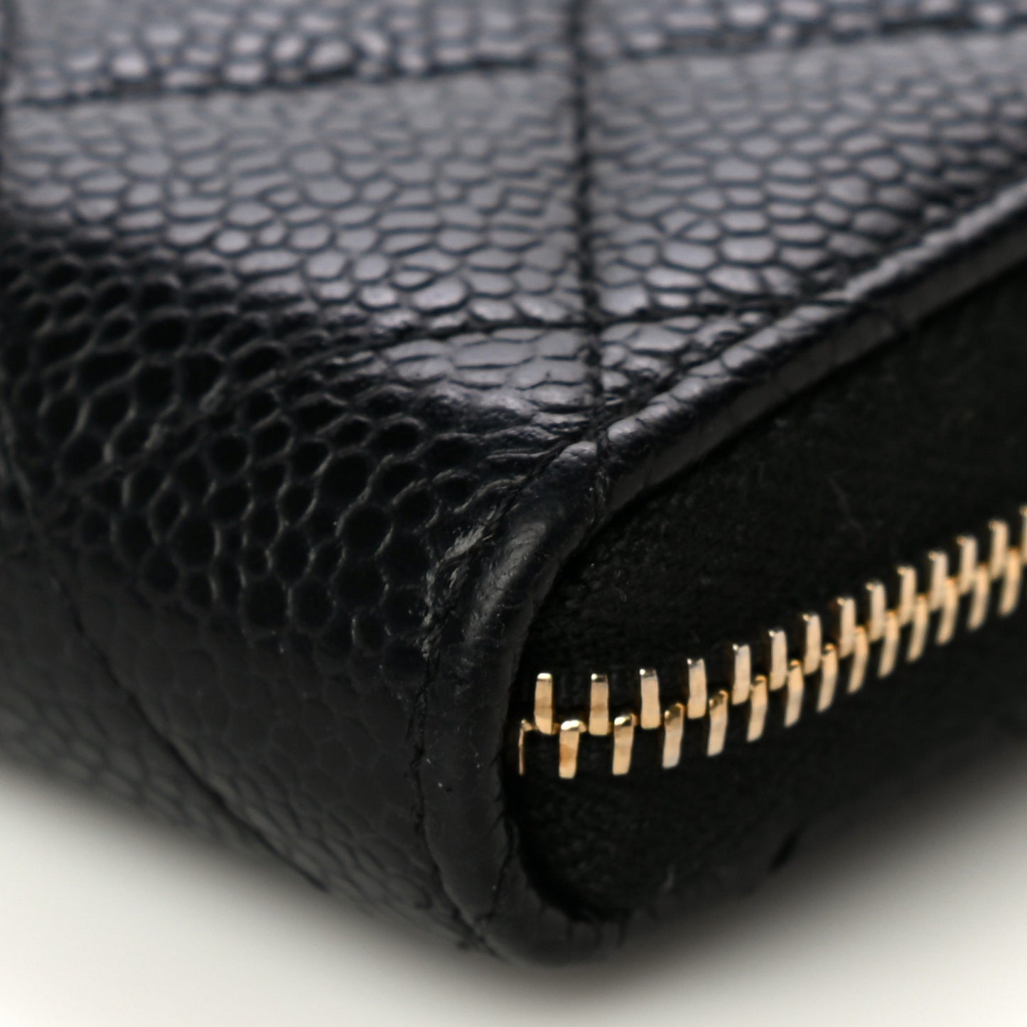 Caviar Quilted Zip Coin Purse Black