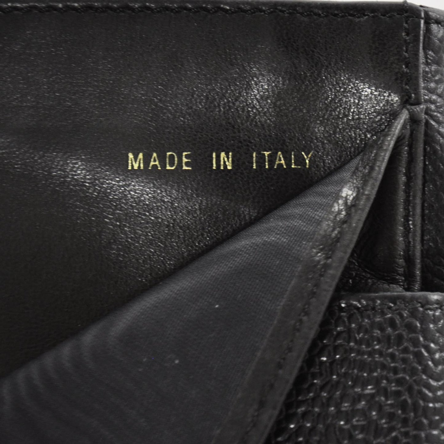 Caviar Compact Bi-Fold Wallet Black