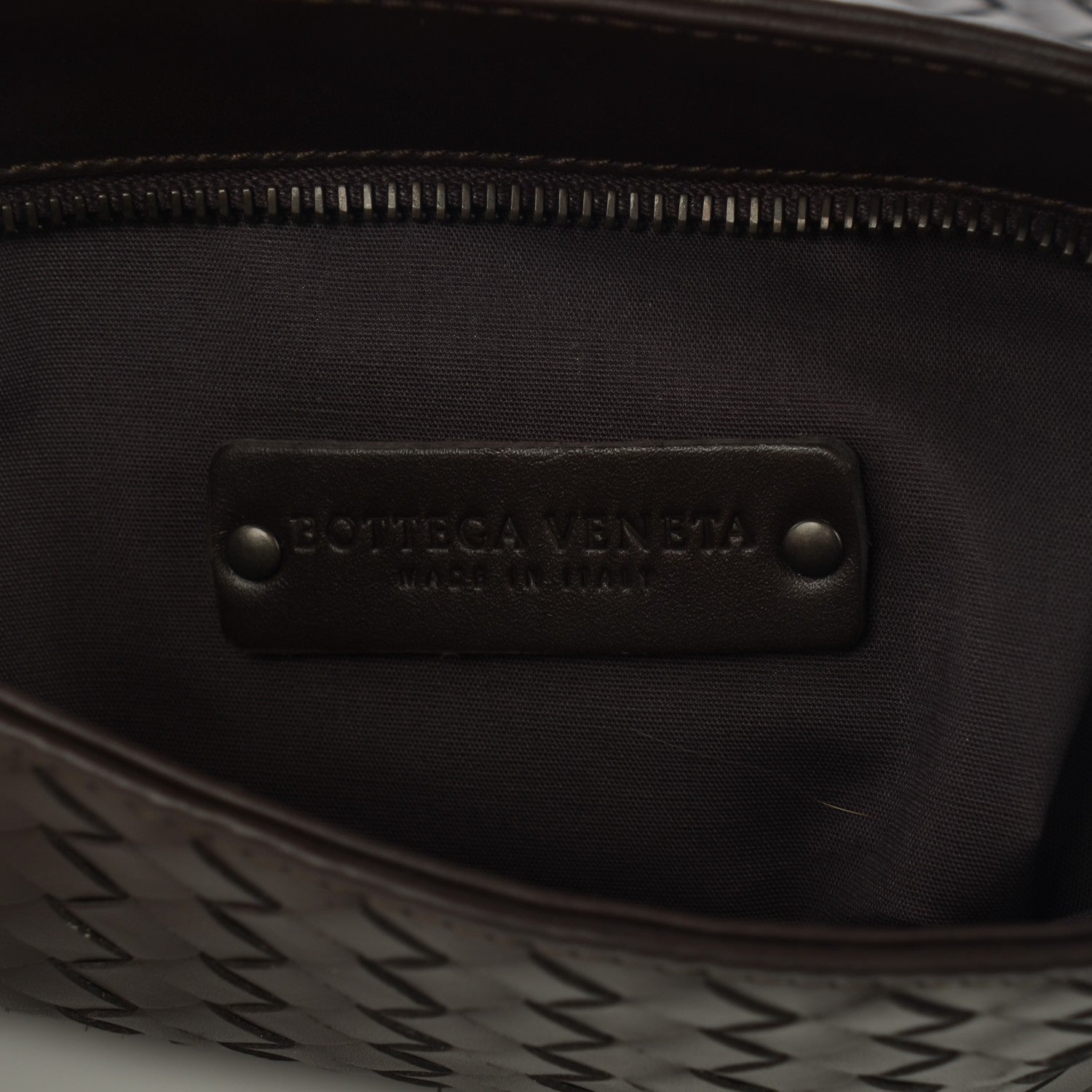 Bottega Veneta Calfskin Intrecciato VN Small Messenger Bag Ebano 6 of 9