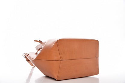 Mansur Gavriel Vegetable Tanned Calfskin Bucket Bag Cammello Azzurro 5 of 15