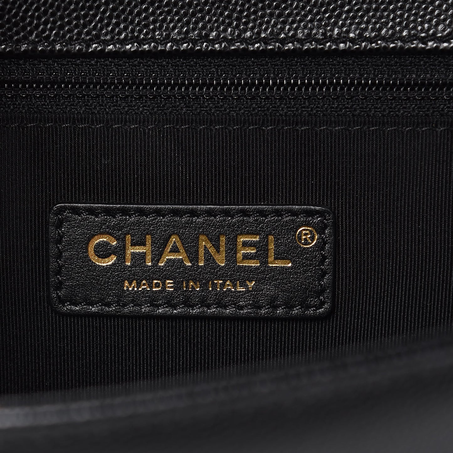 Caviar Quilted New Medium Boy Flap Black