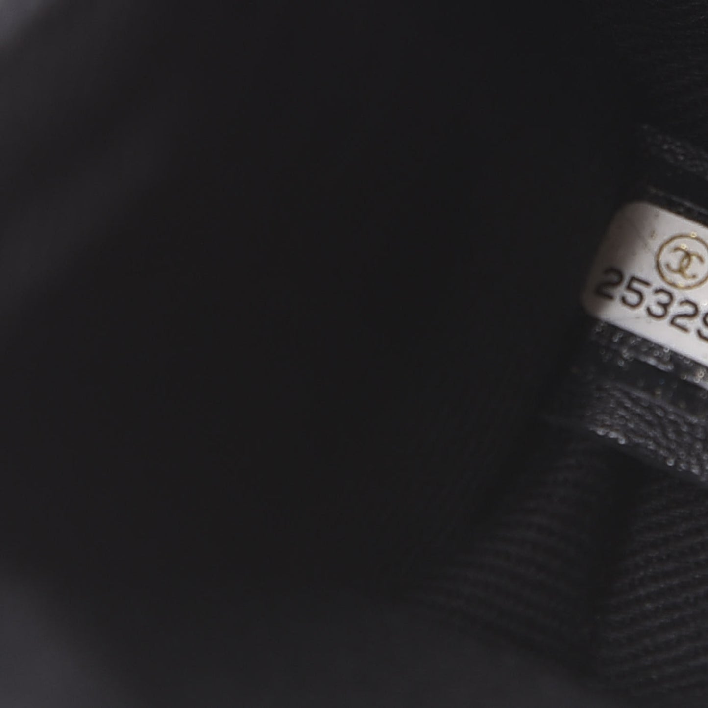 Grained Calfskin Quilted 2.55 Reissue Flap Belt Bag Clutch Black