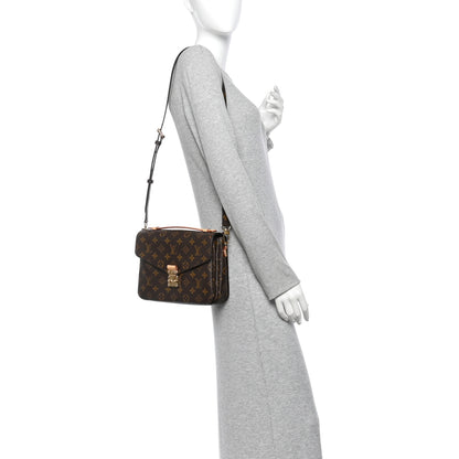 Louis Vuitton Monogram Pochette Metis 2 of 9