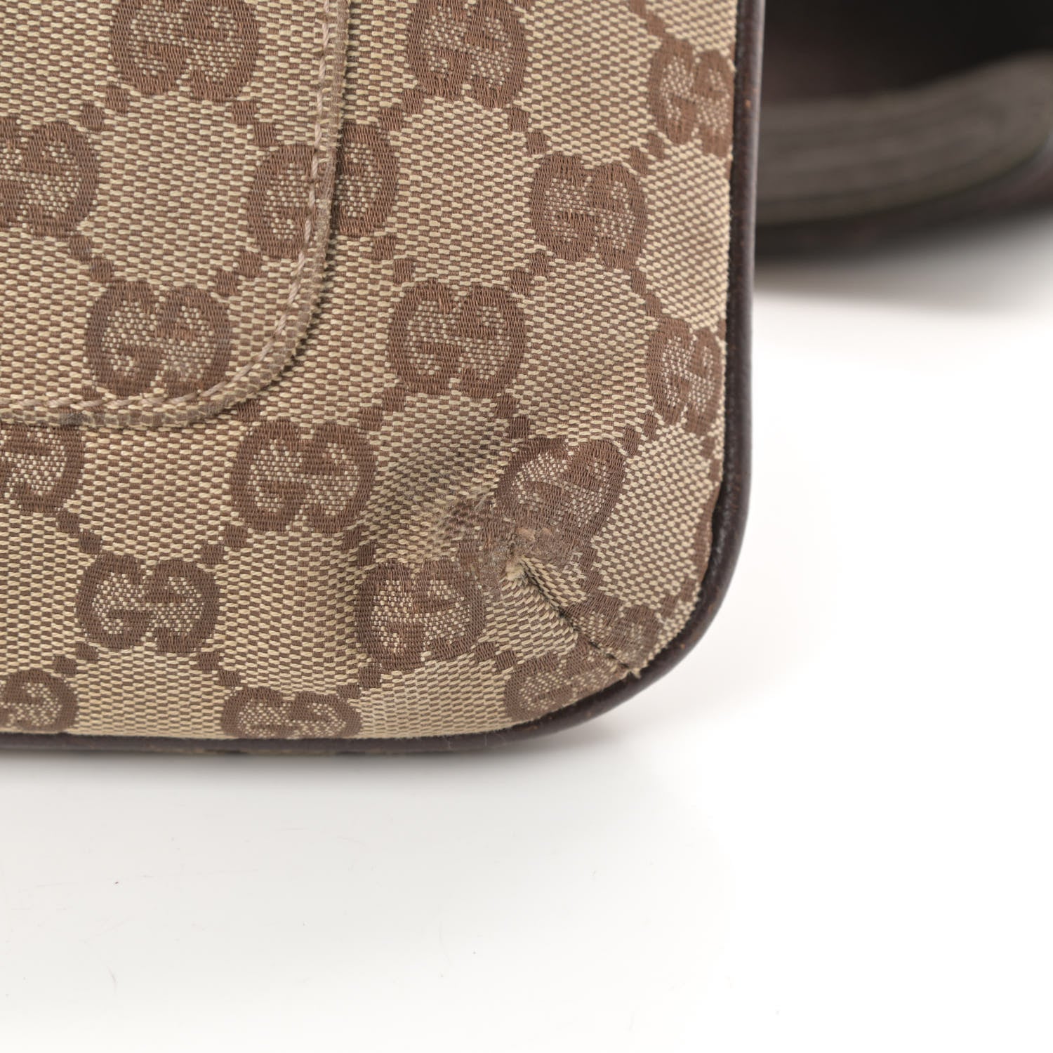 Gucci Monogram Flat Messenger Bag Dark Brown 14 of 19
