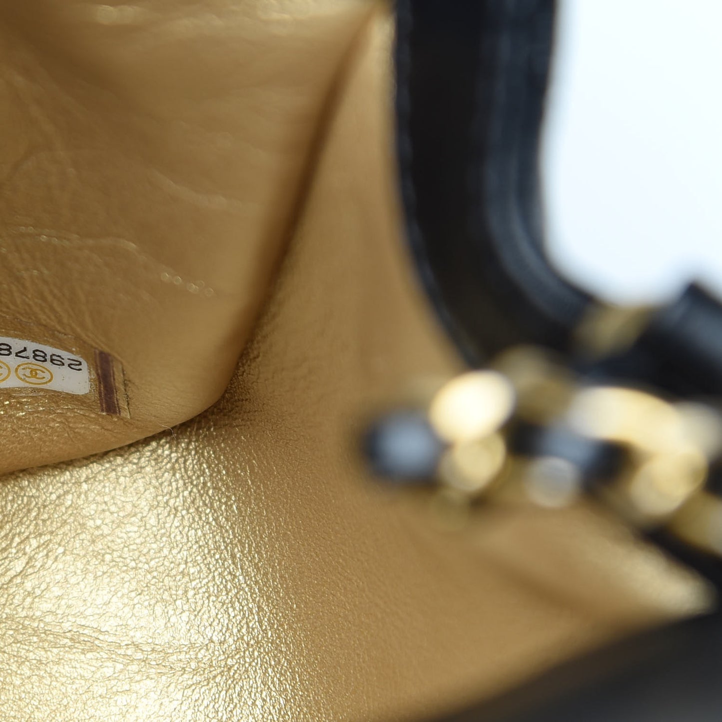 Lambskin Quilted Mini Pearl Crush Flap Black