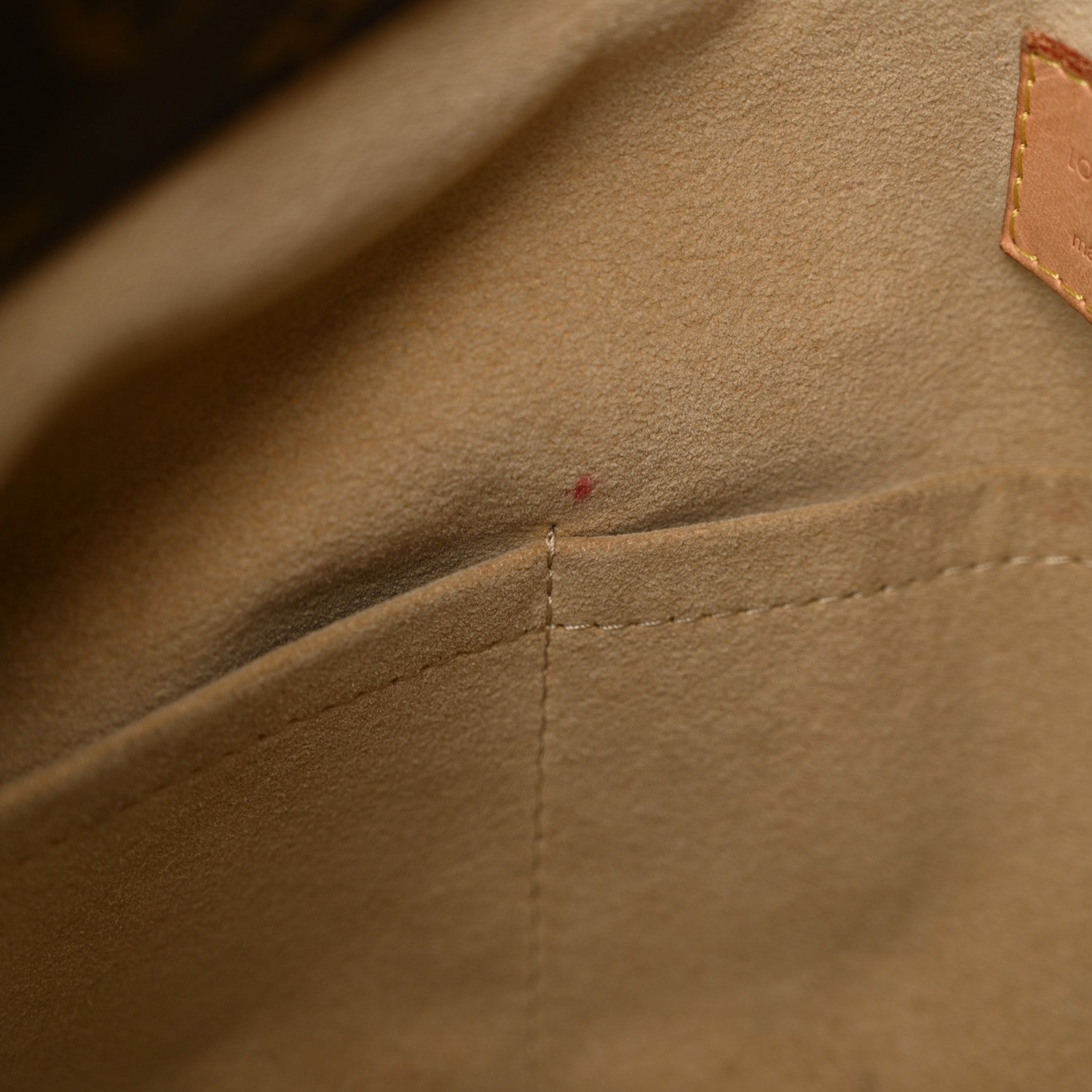 Louis Vuitton Monogram Artsy MM 10 of 12