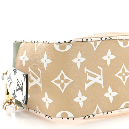 Louis Vuitton Monogram Giant Beach Pouch Kaki 9 of 11