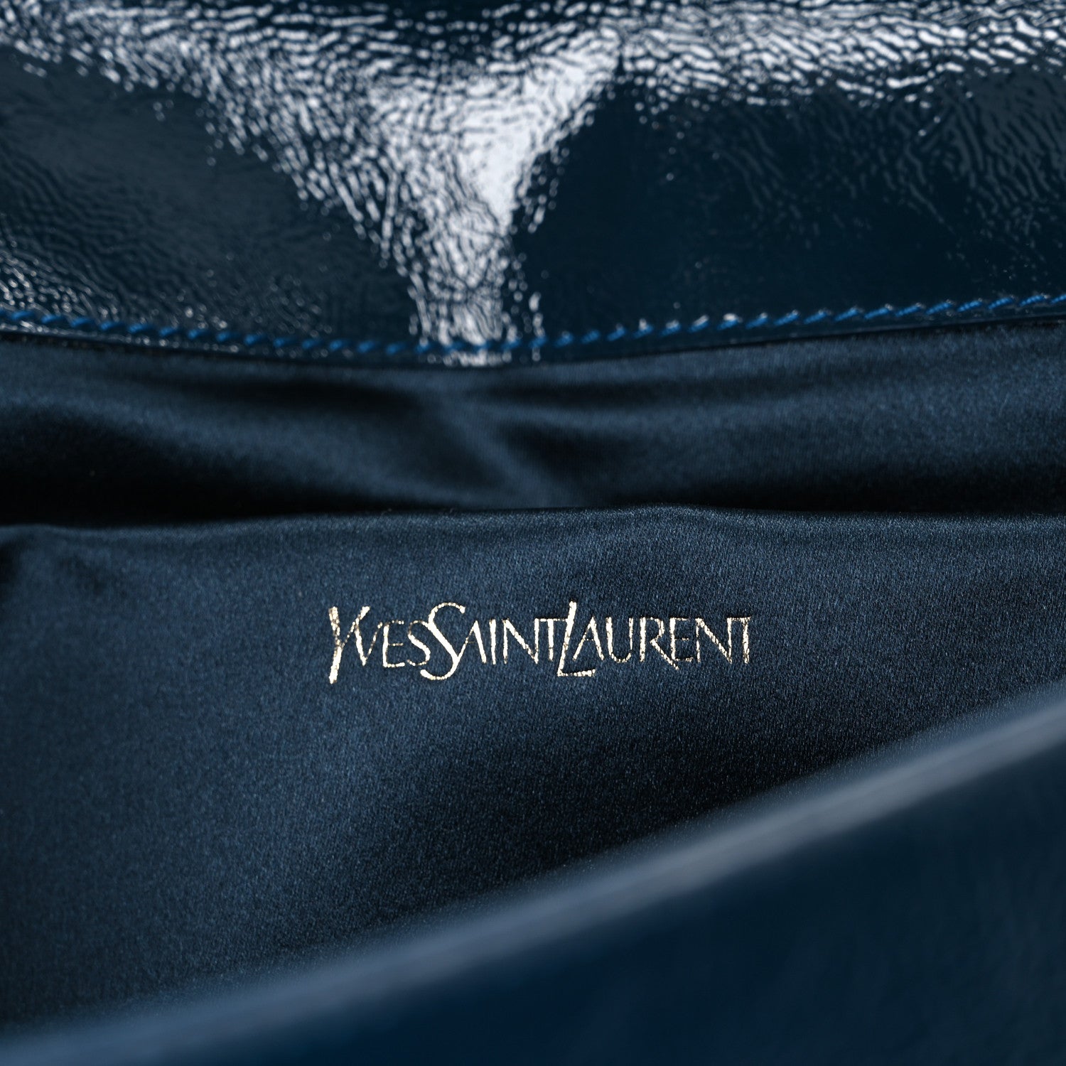 Saint Laurent Textured Patent Monogram Large Belle De Jour Clutch Green 6 of 11