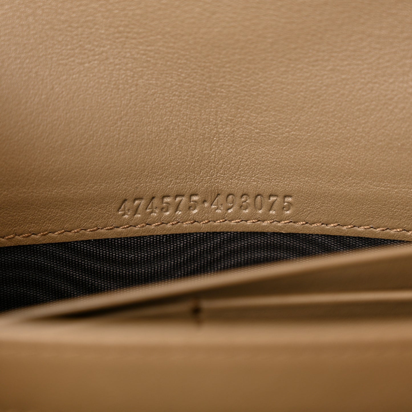 Velvet Matelasse GG Marmont Chain Wallet Taupe