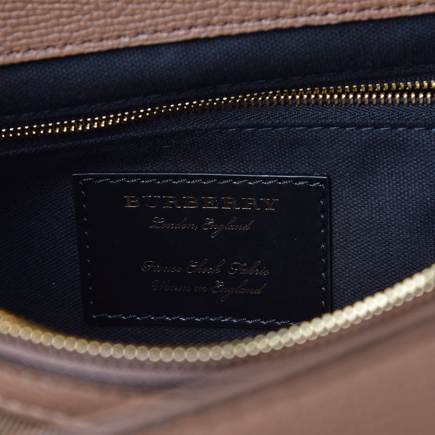Derby Calfskin House Check Medium Camberley Dark Sand