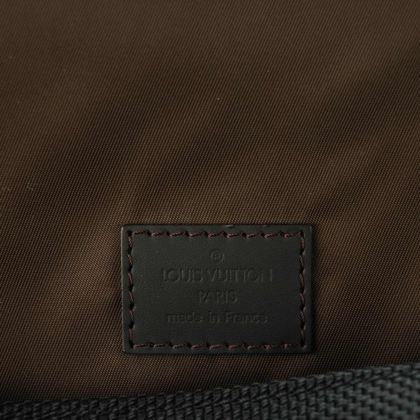 Damier Geant Messenger Bag Black