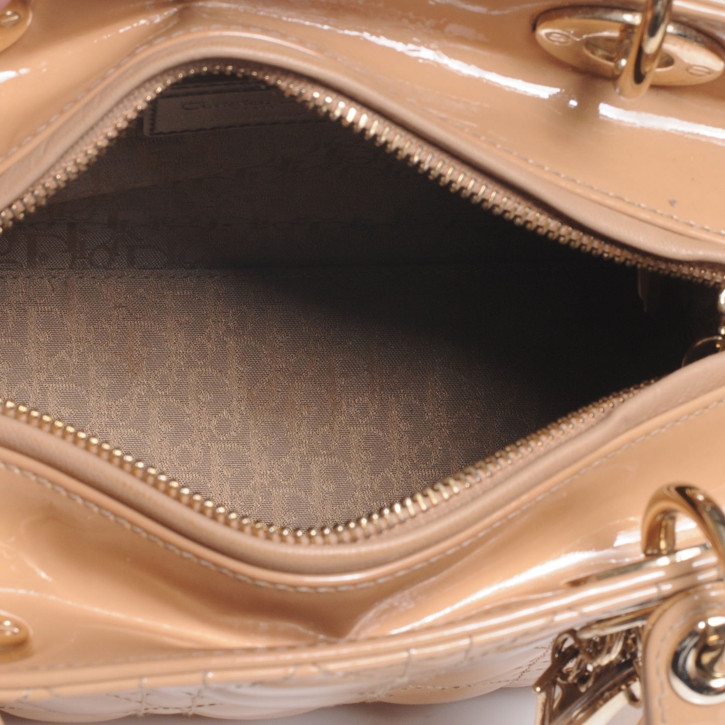 Patent Medium Lady Dior Beige
