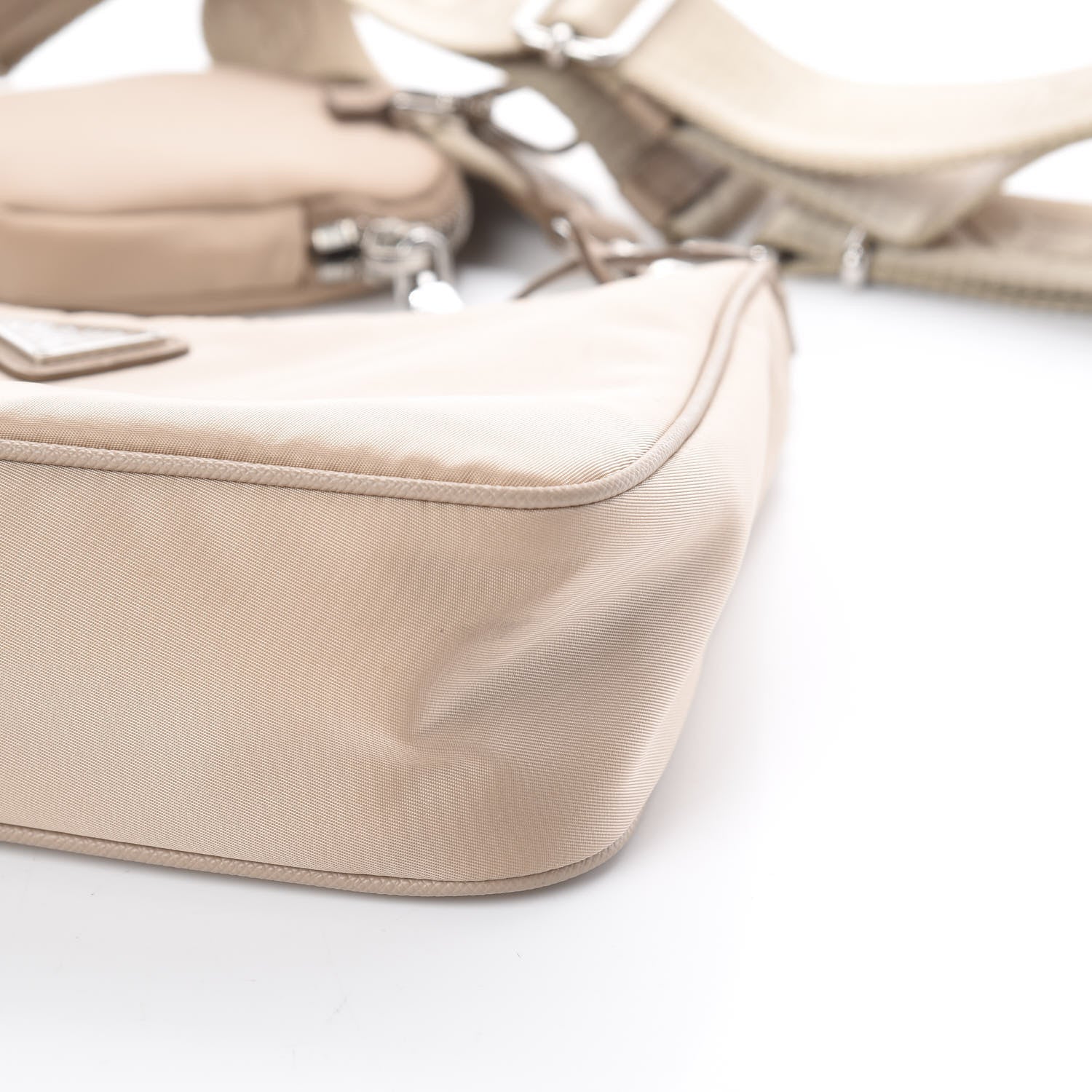 Prada Nylon Re-Edition 2005 Shoulder Bag Cammeo 6 of 8