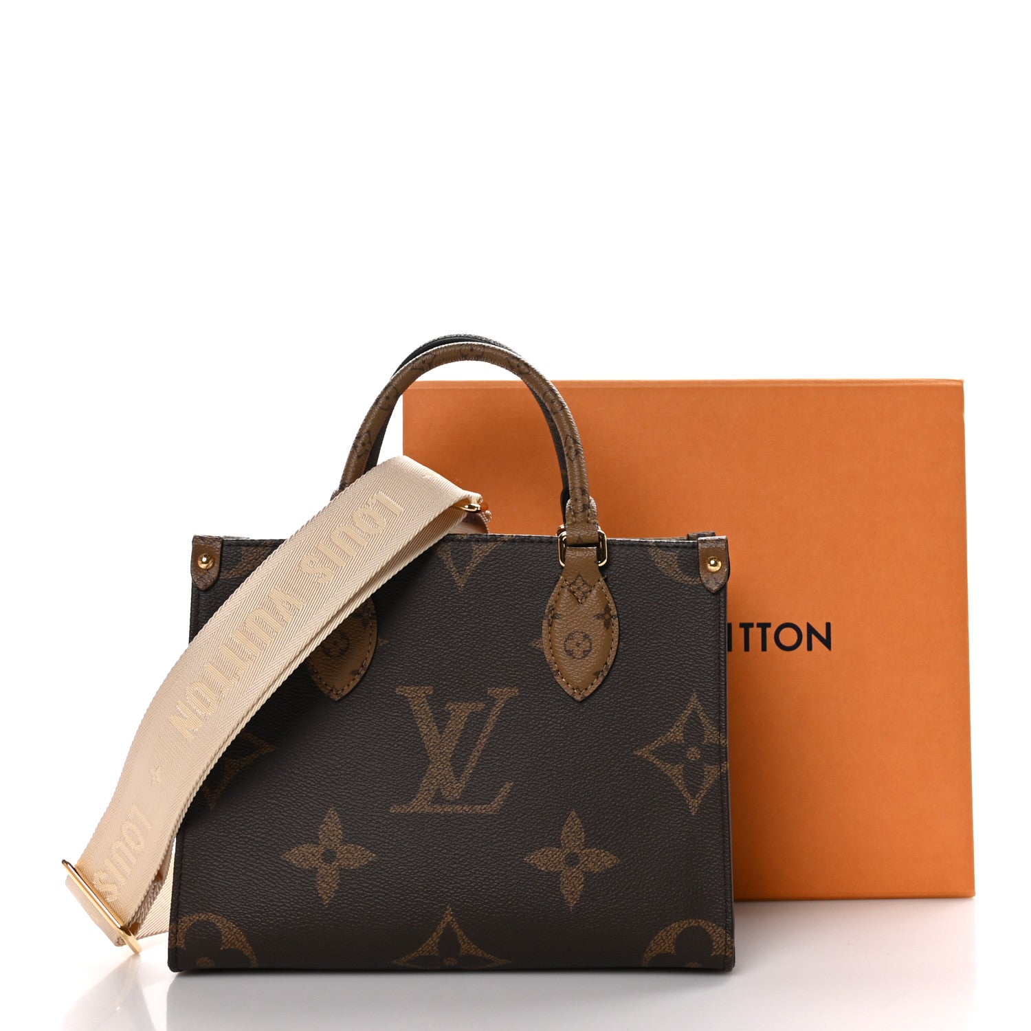 Louis Vuitton LOUIS VUITTON Reverse Monogram Giant Onthego PM 9 of 9