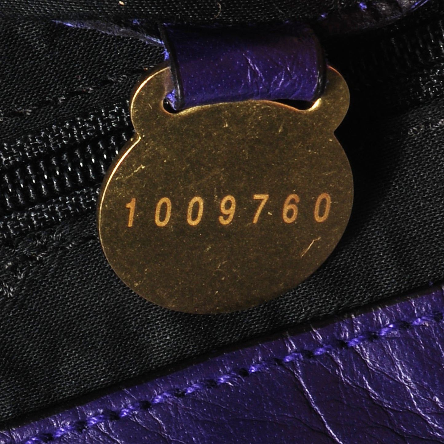 Soft Buffalo Leather Medium Alexa Grape