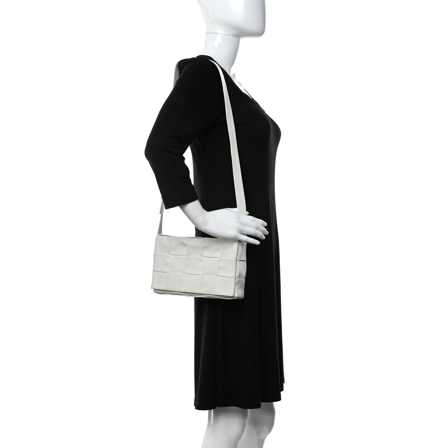 Lambskin Maxi Intrecciato Cassette Crossbody Bag White