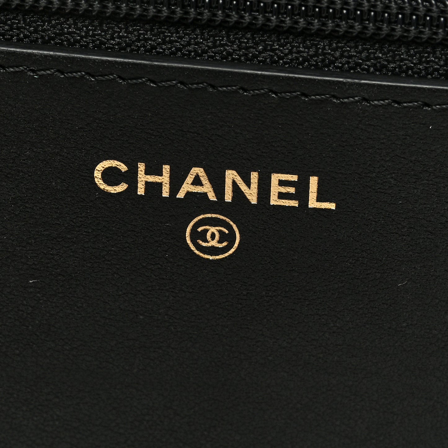 Caviar Chevron Quilted Boy Wallet On Chain WOC Black