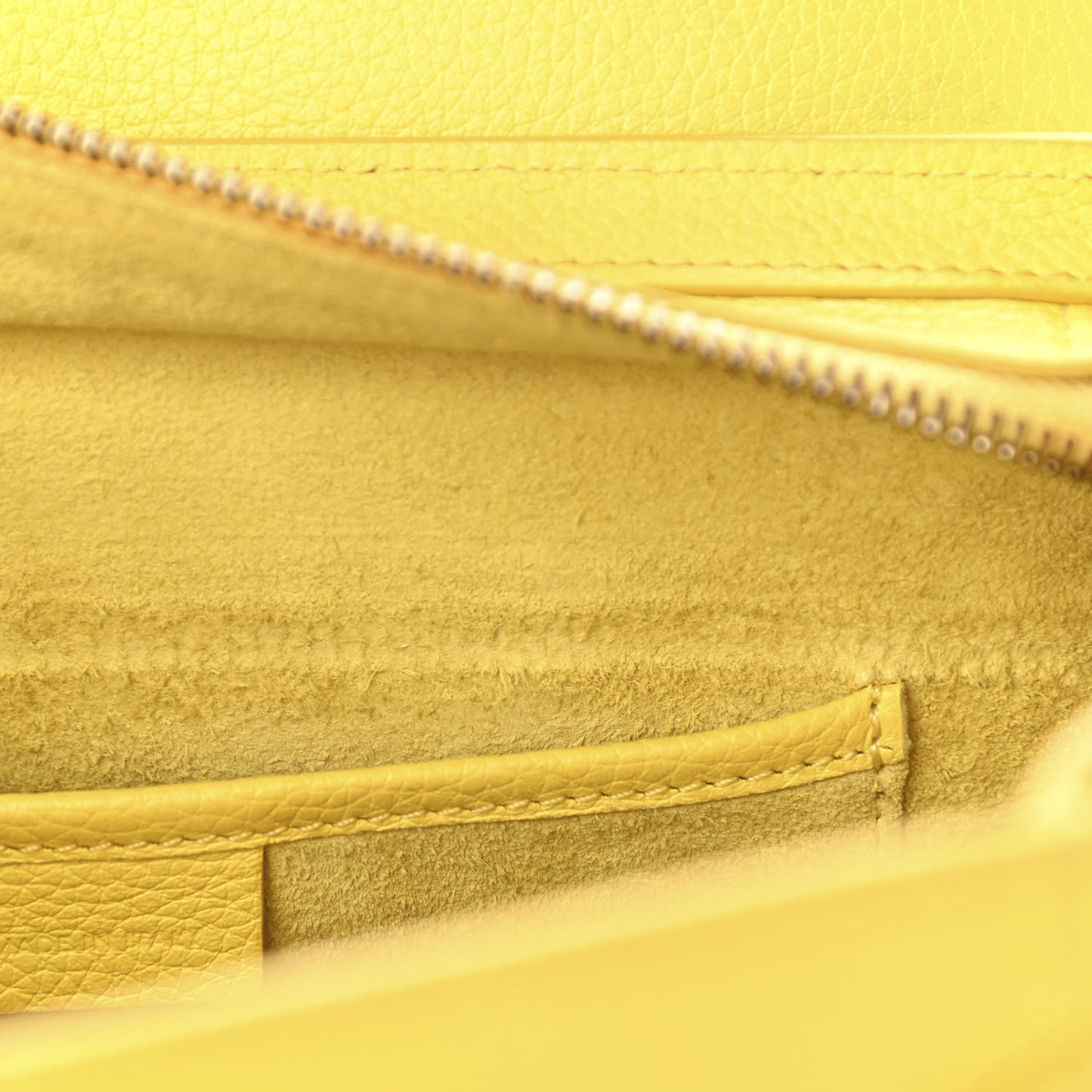 Drummed Calfskin Nano Luggage Citron