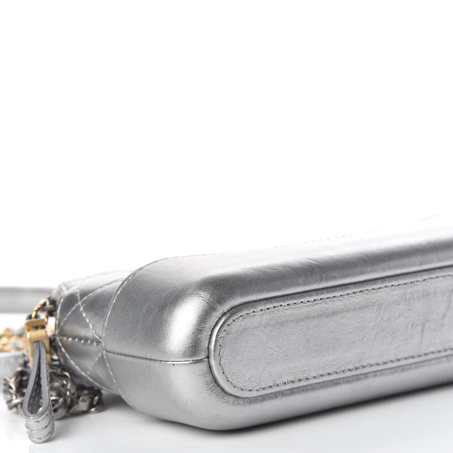 Metallic Lambskin Calfskin Quilted Small Gabrielle Clutch With Chain Silver