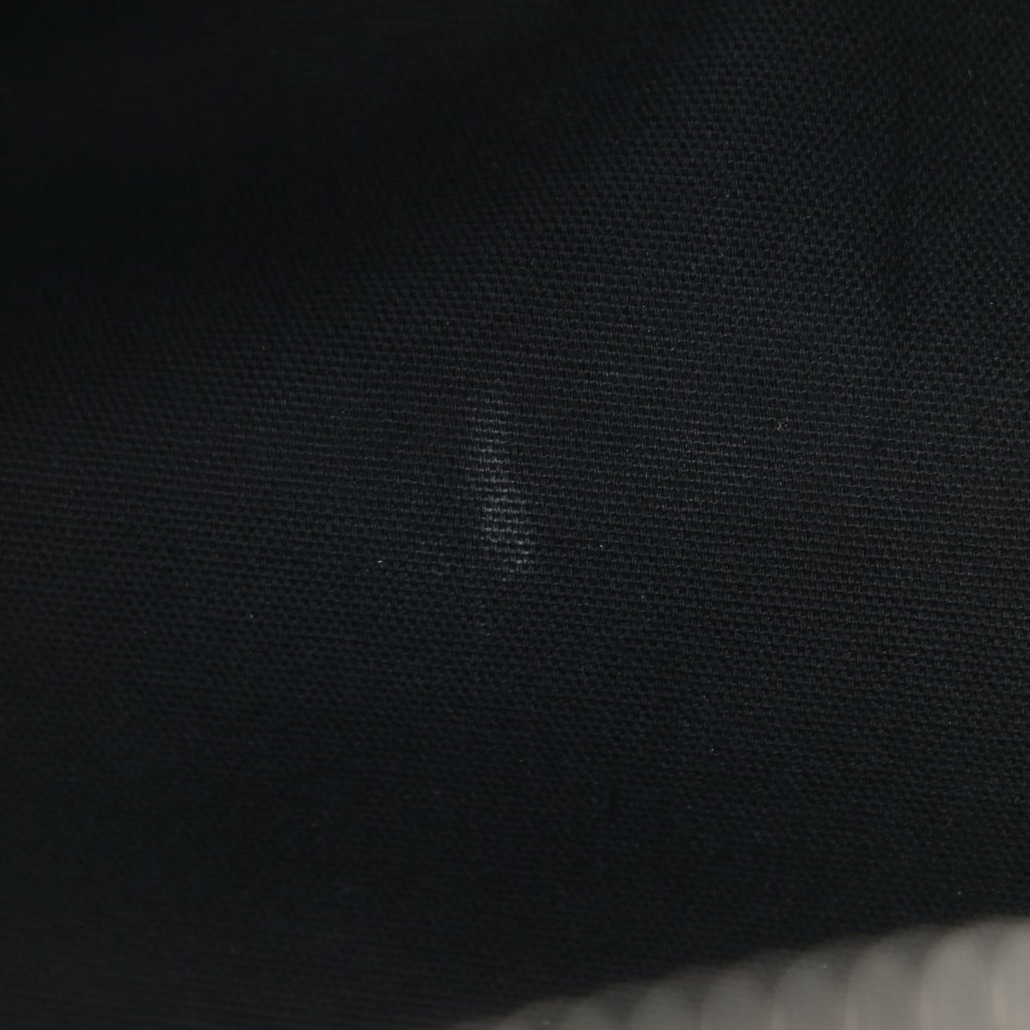 Sugar Goatskin Medium Antigona Black