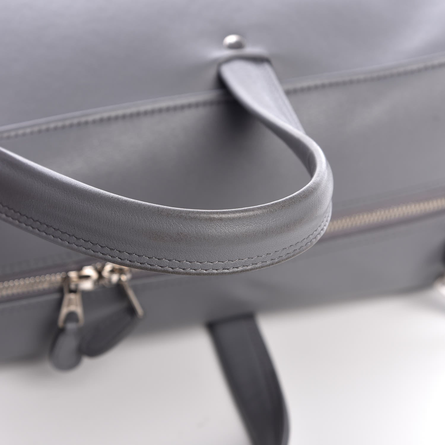 Balenciaga Calfskin M Triangle Duffle Gris Beton 11 of 13