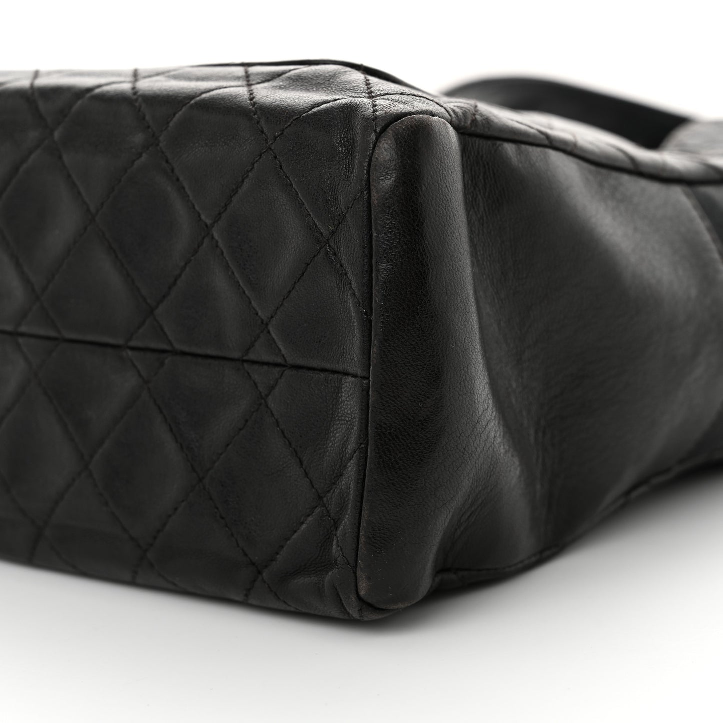 Lambskin Quilted CC Pocket Tote Black