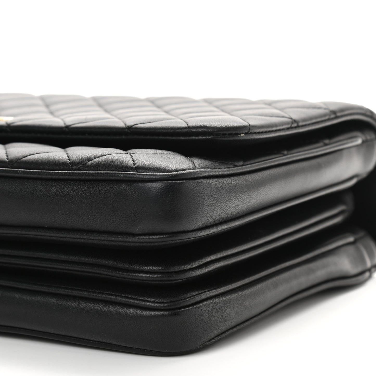 Lambskin Quilted Medium Citizen Chic Flap Black