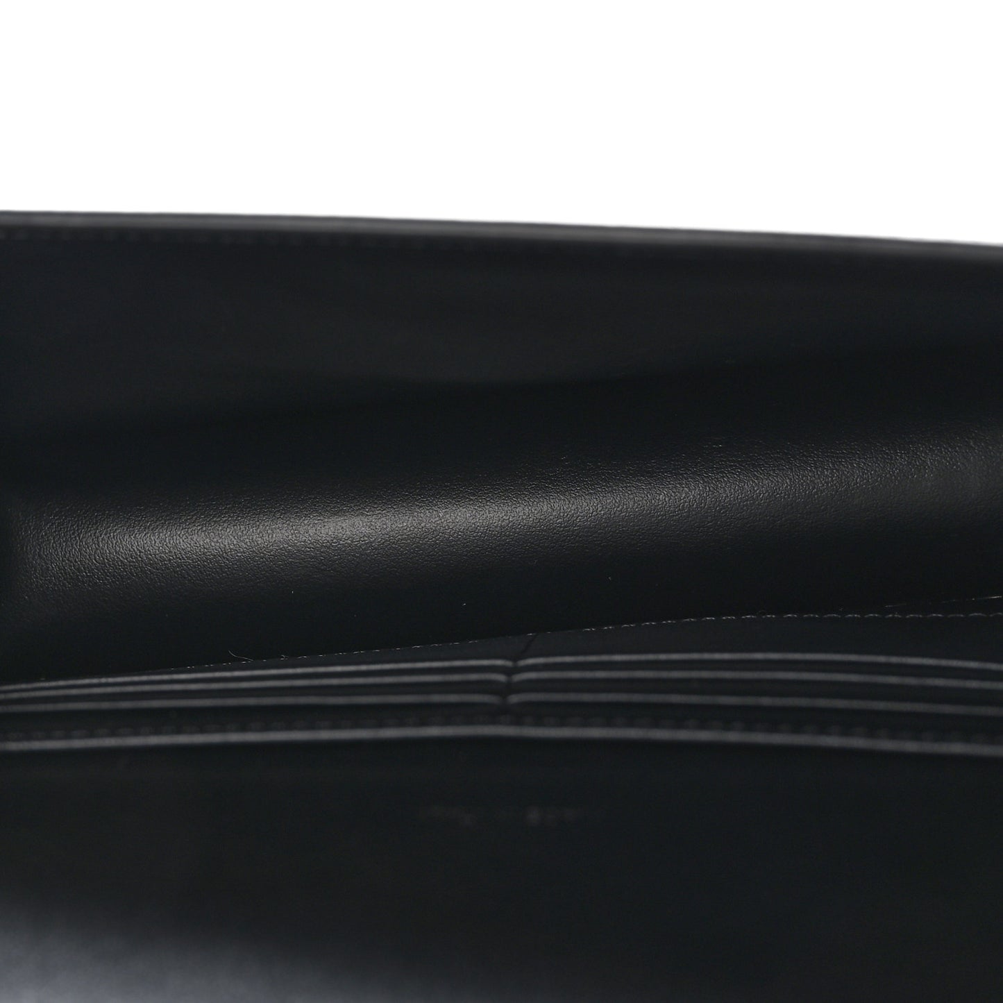 Shiny Calfskin Triomphe Margo Wallet on Chain Black