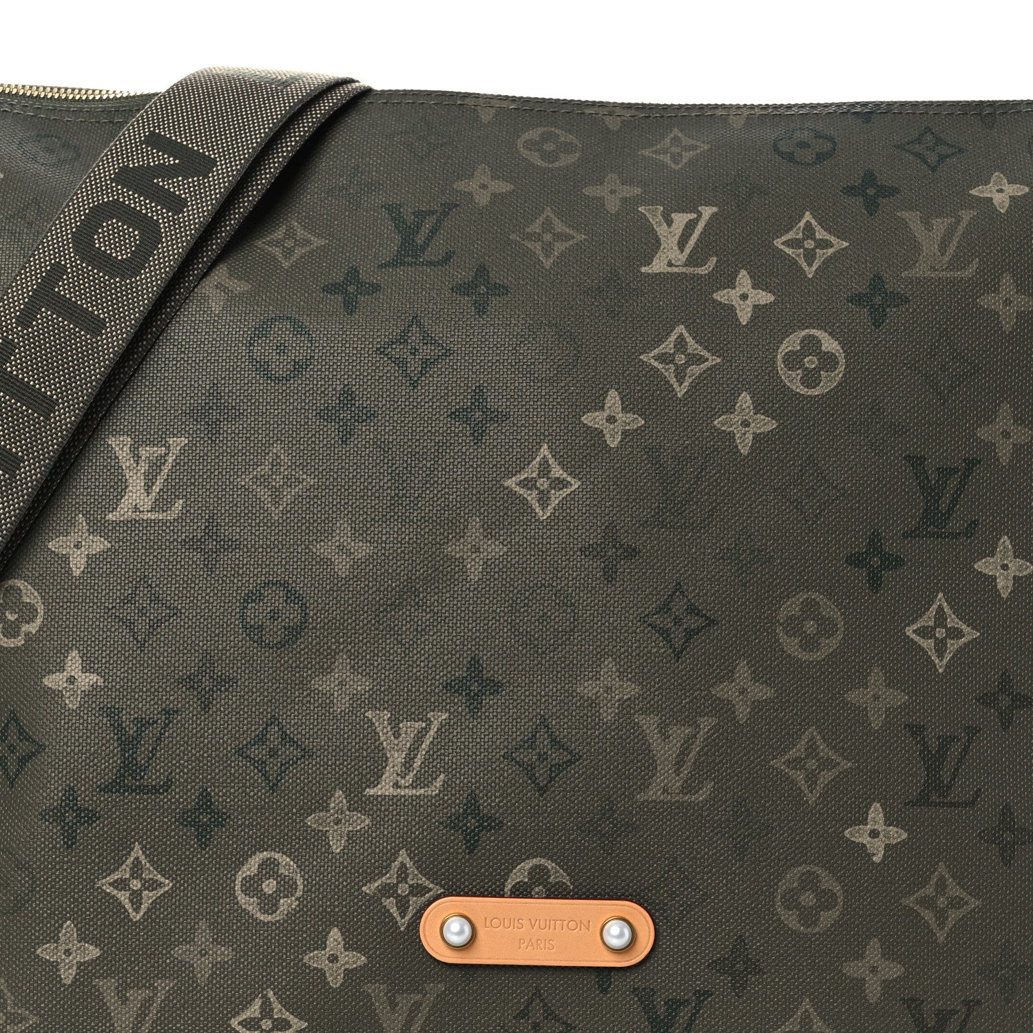 Louis Vuitton Monogram Heritage Vagabond Hobo Khaki 1770137