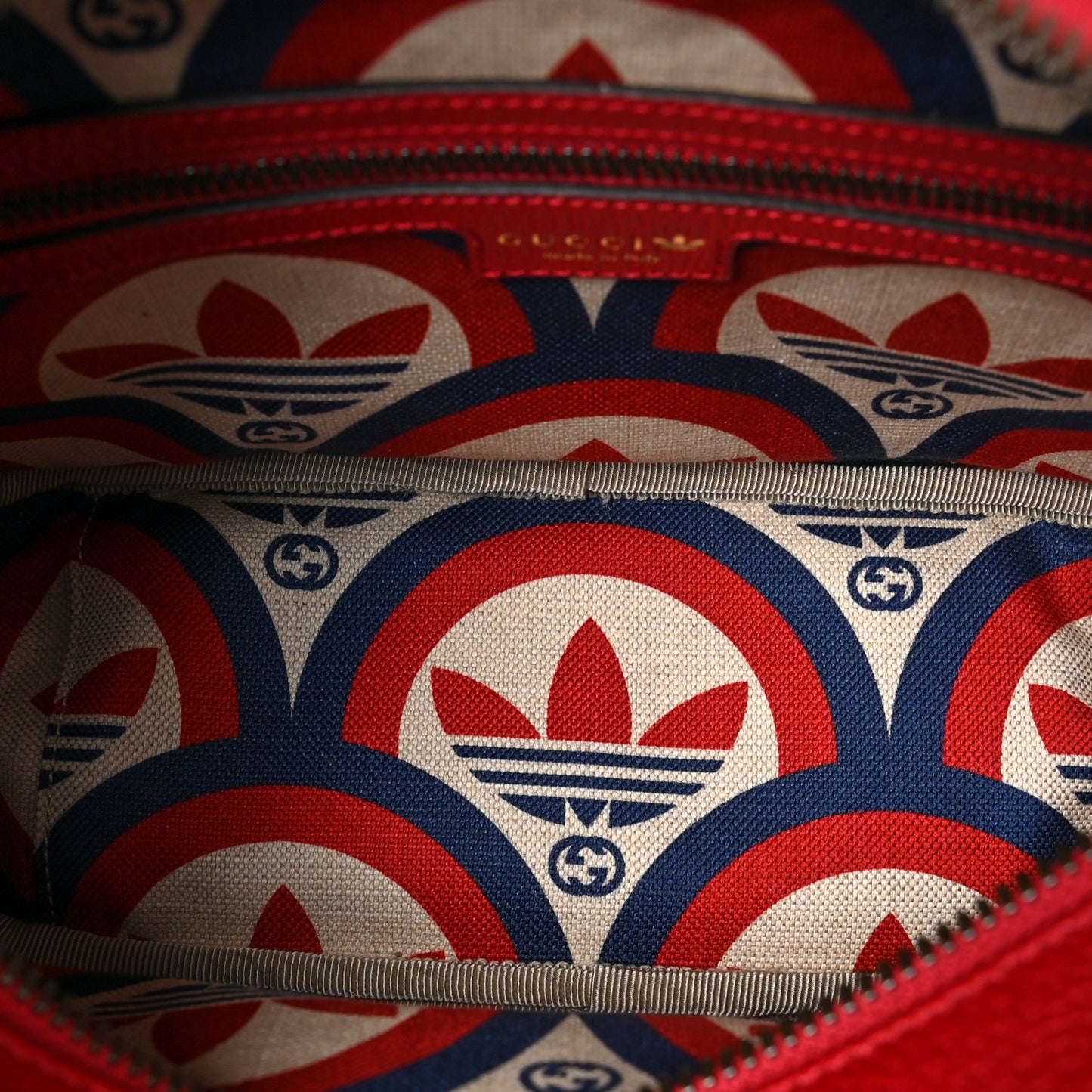 X ADIDAS Textured Dollar Calfskin Web Trefoil Logo Small Messenger Bag Hibiscus Red Off White