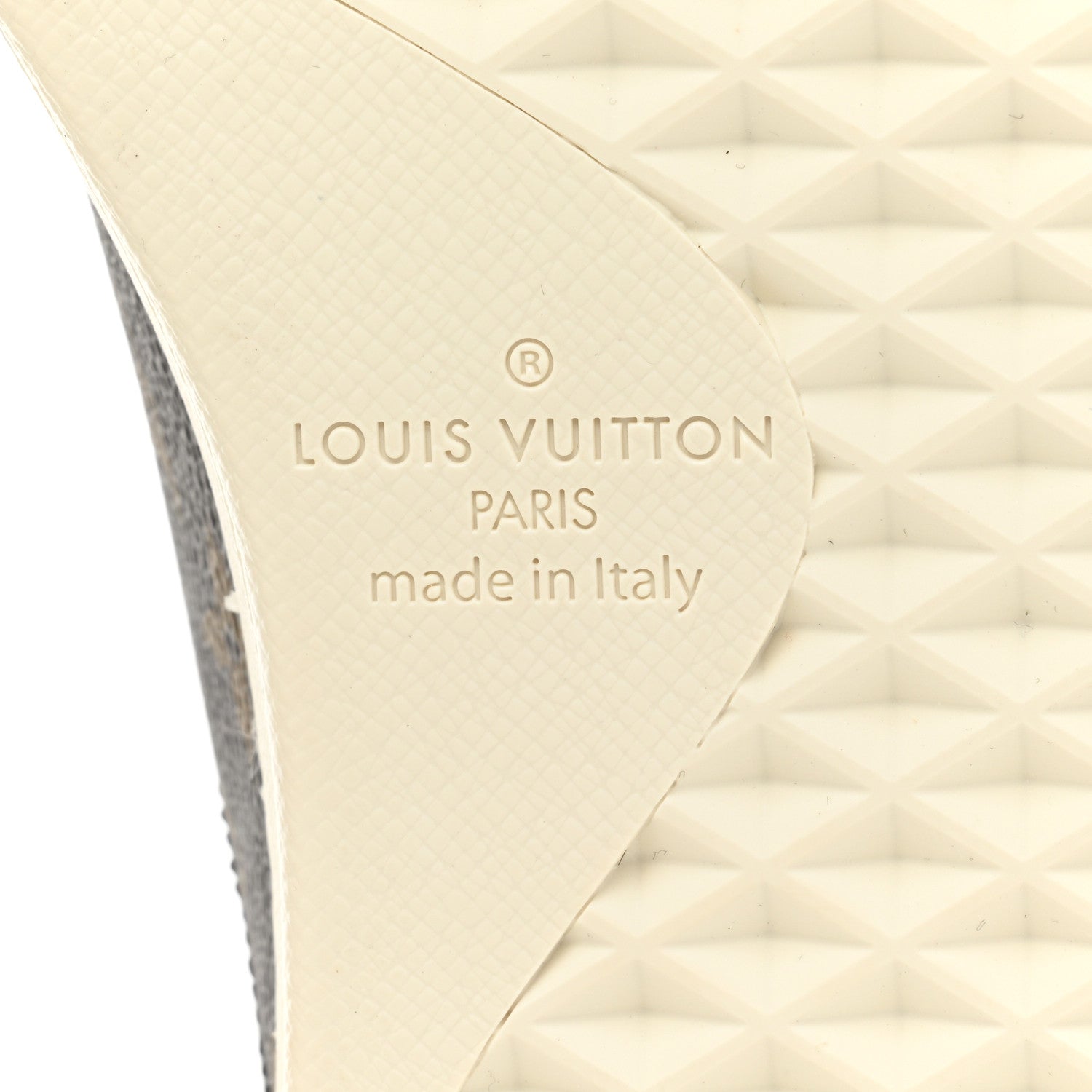 Louis Vuitton Calfskin Monogram Mens Luxembourg Sneakers 9.5 7 of 15