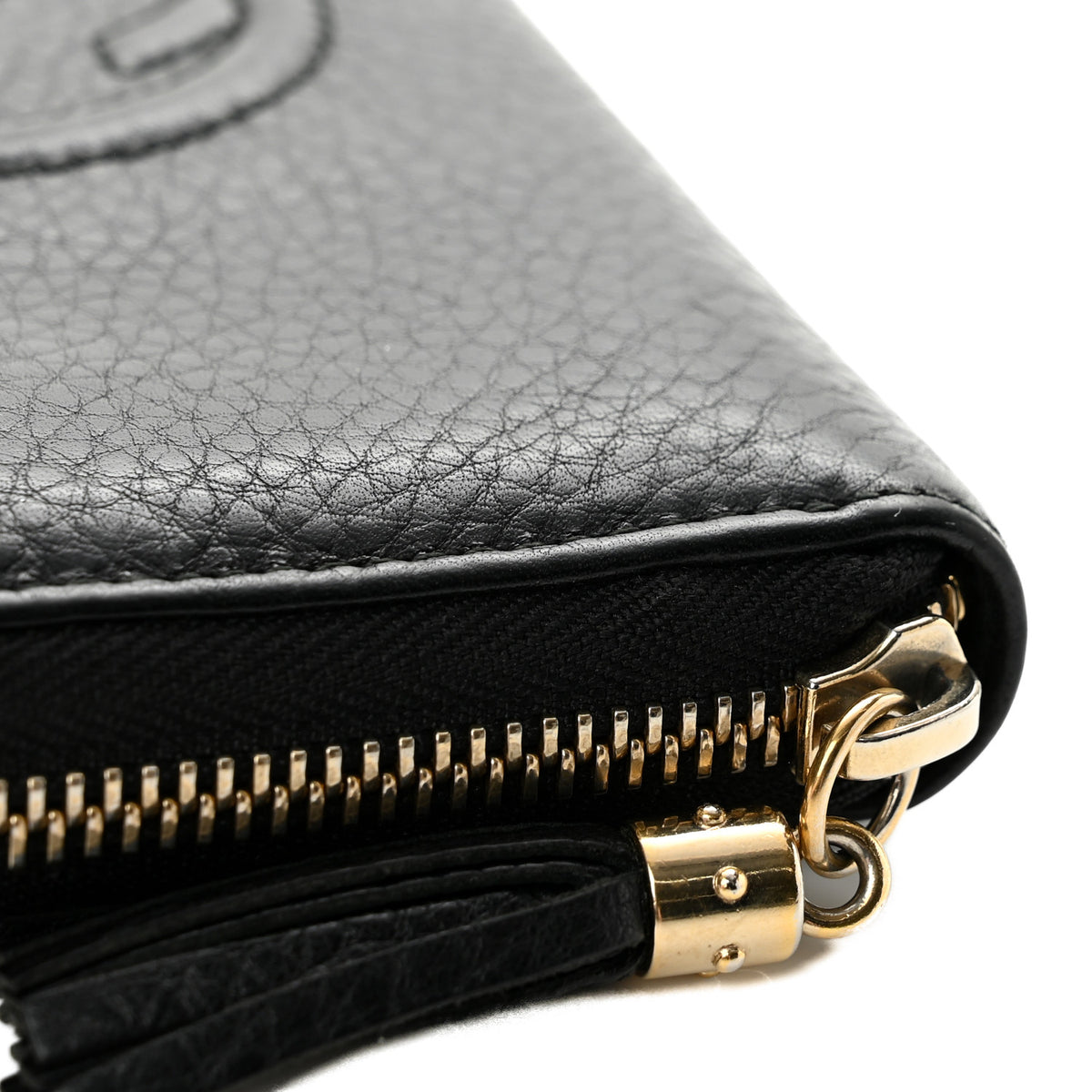 Pebbled Calfskin Soho Zip Around Wallet Black