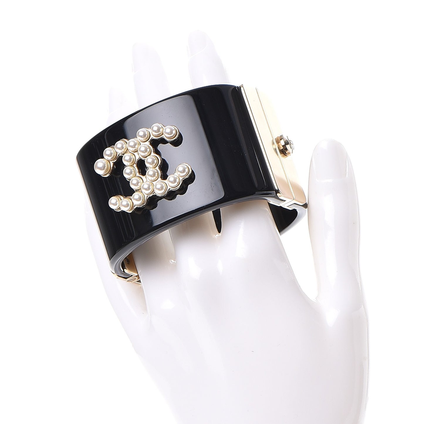 Resin Pearl CC Cuff Black