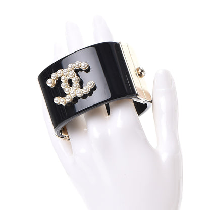Chanel Resin Pearl CC Cuff Black 2 of 6