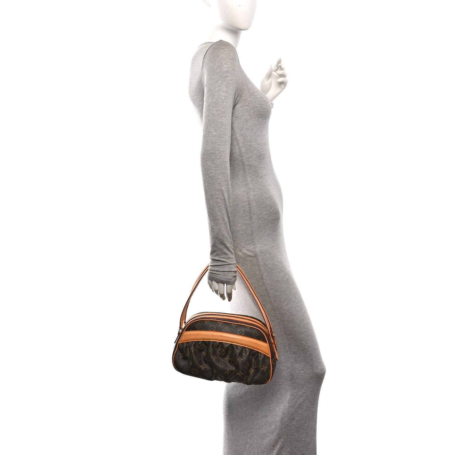 Louis Vuitton Monogram Klara 2 of 9