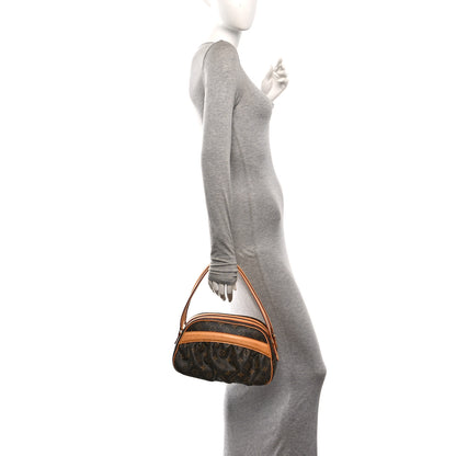 Louis Vuitton Monogram Klara 2 of 9
