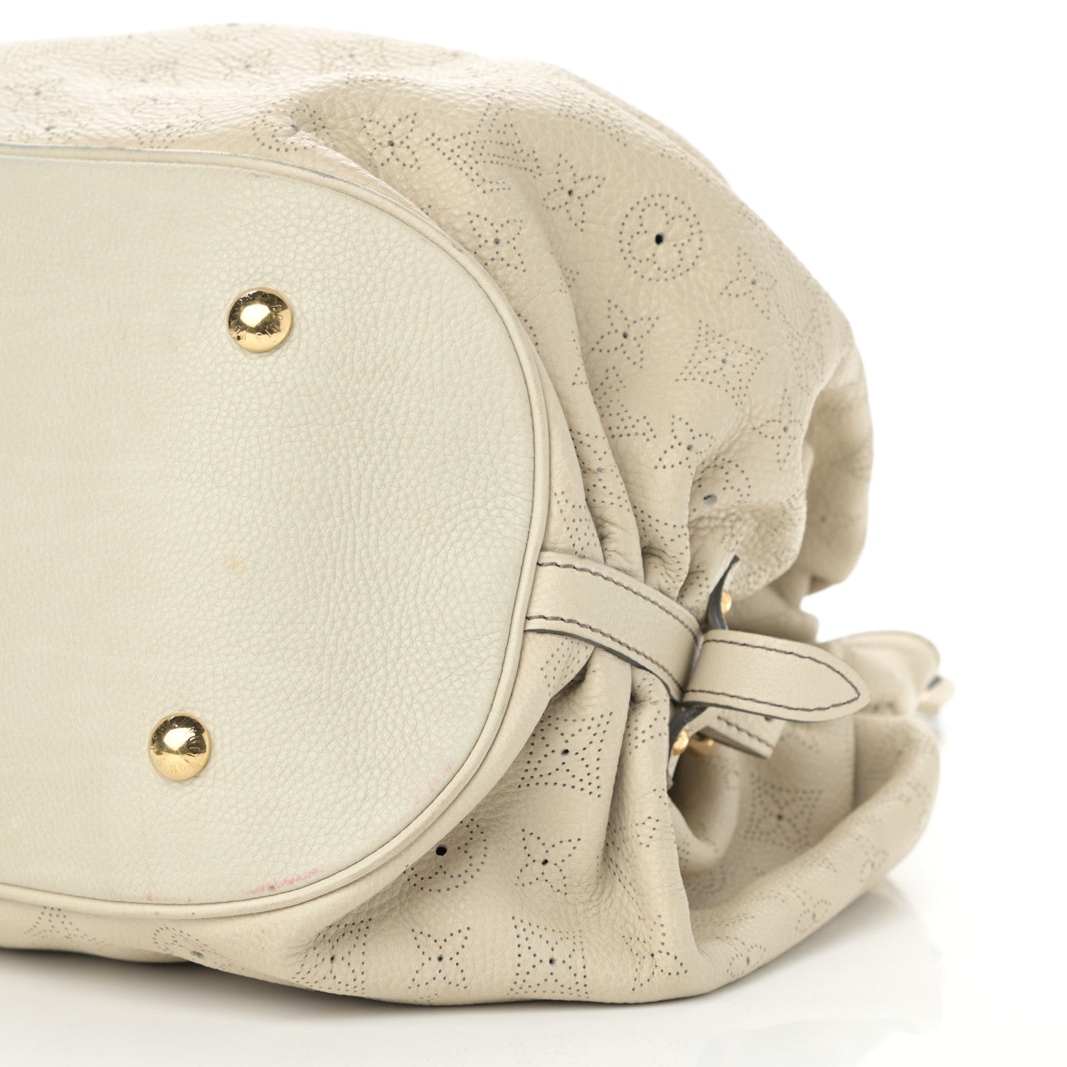 Louis Vuitton Mahina XL Ivory 10 of 16