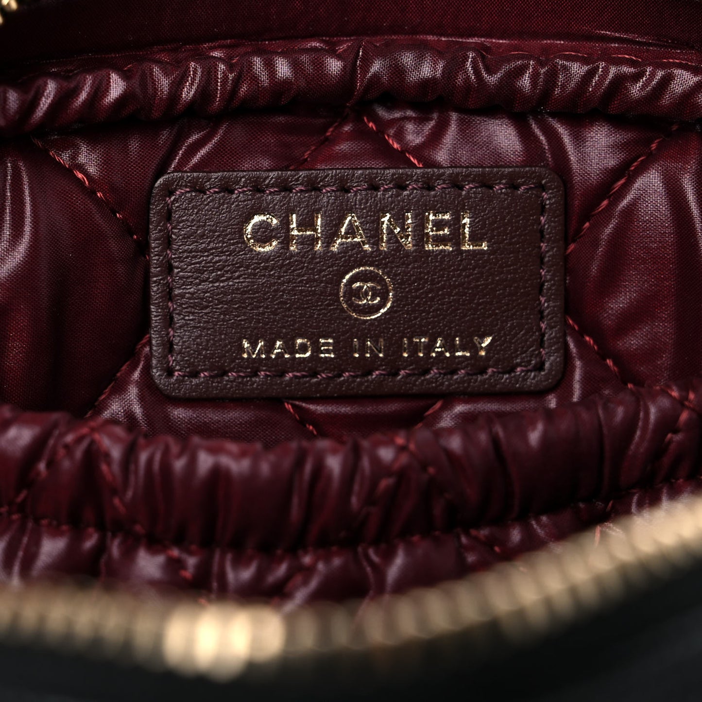 Caviar Quilted Small Curvy Pouch Cosmetic Case Black