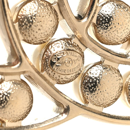 Chanel Pearl CC Brooch Light Gold 3 of 4