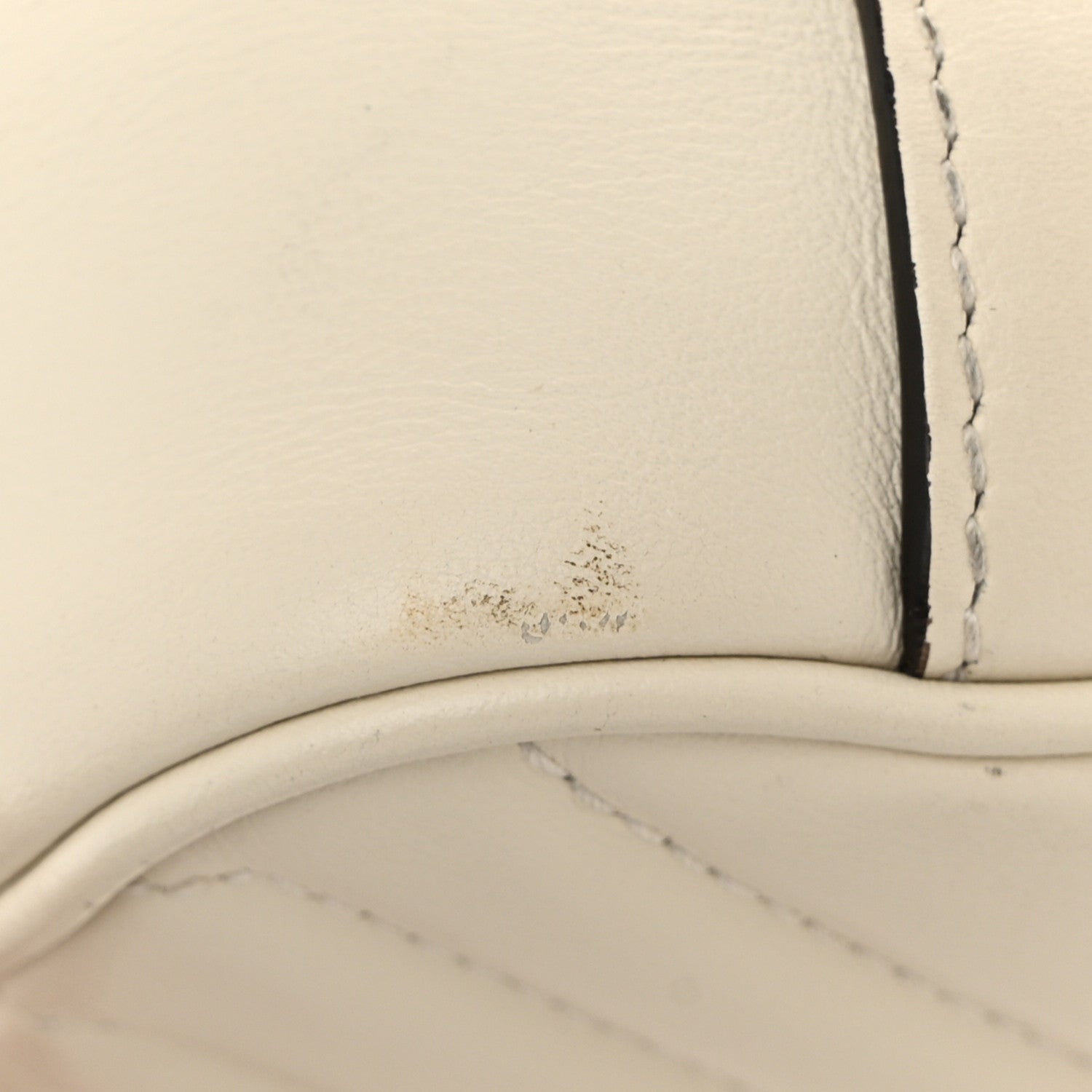 Gucci Calfskin Matelasse Small GG Marmont Shoulder Bag White 11 of 14