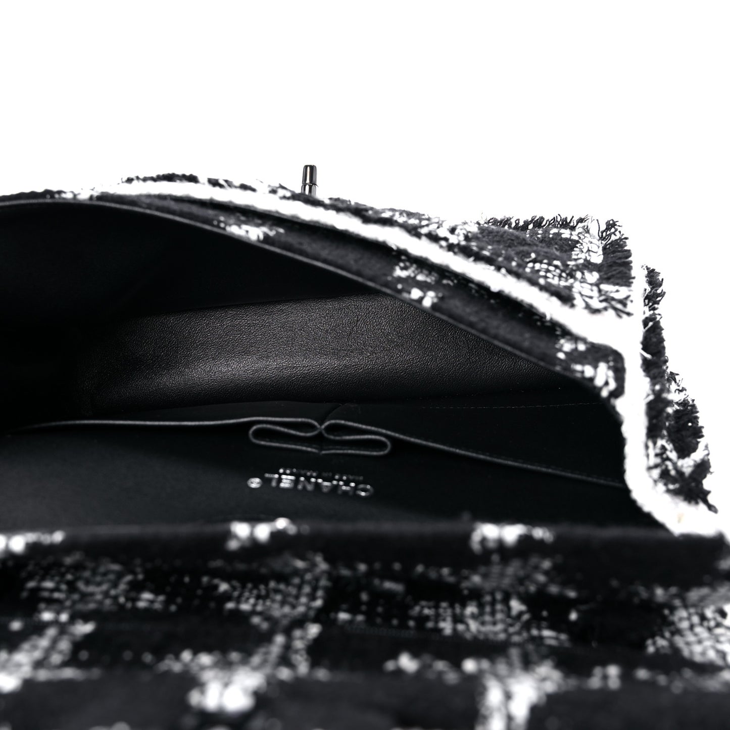 Tweed Quilted Tartan Medium Double Flap Black White