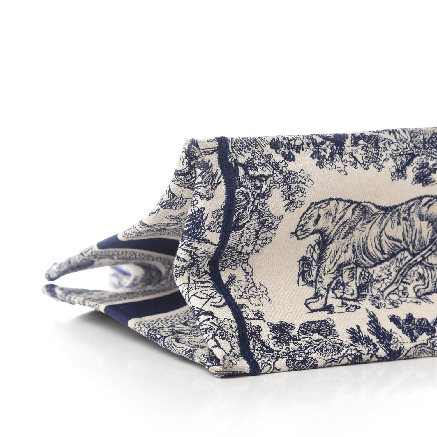 Christian Dior Canvas Embroidered Medium Dioriviera Toile De Jouy Book Tote Blue 4 of 12